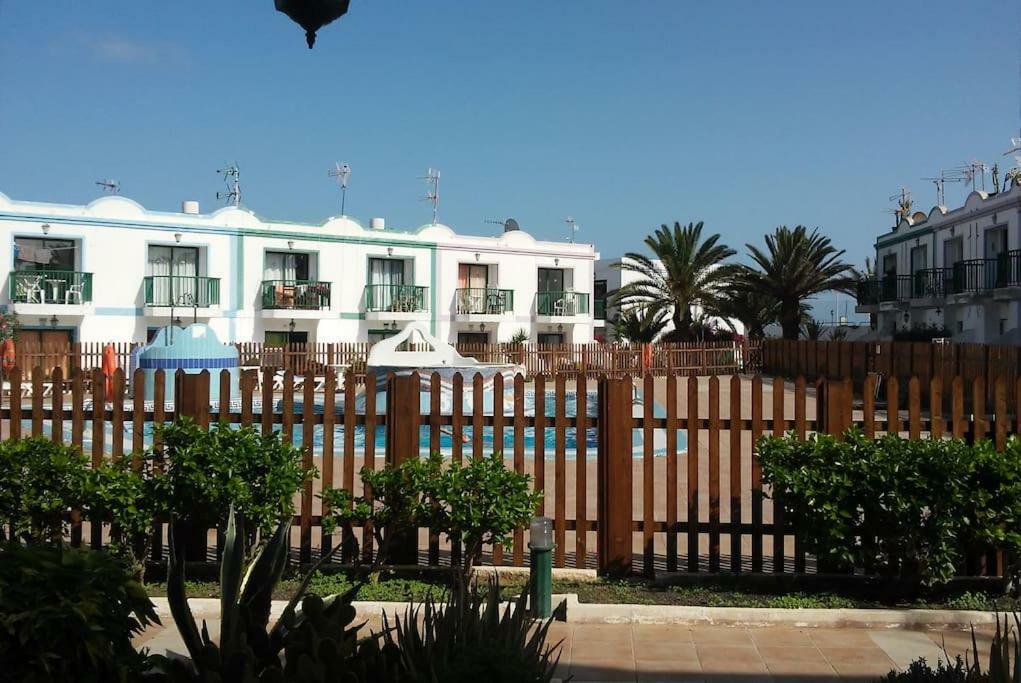 Magnifico Apartamento En Las Dunas De Коралео Екстериор снимка